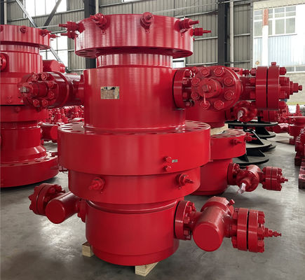 Flanged Connection Xmas Tree Wellhead Equipped With Ball Valve